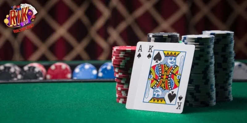 Tổng quan cơ bản về poker tại Rikvip